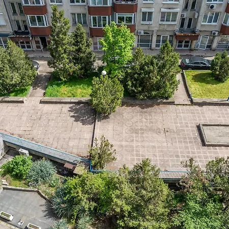 Elegant Aristocratic 2 Bdrm Flat, Location * Sofia